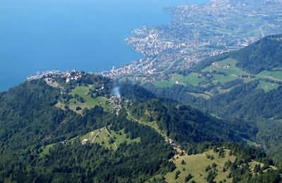 Blick auf Montreux und Vevey